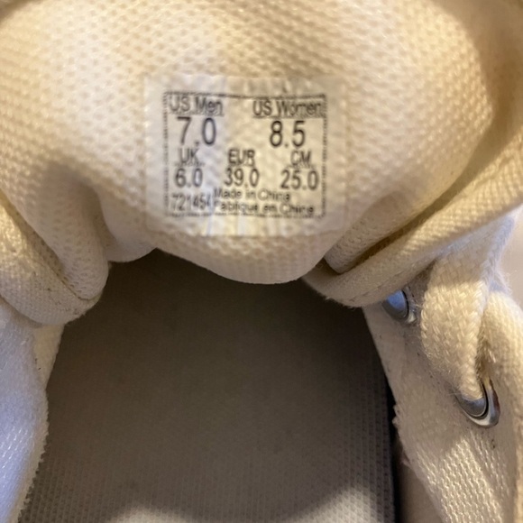 Vans Sentry Old Skool - Women's Size 8.5, (White/Cream) - Picture 2 of 6